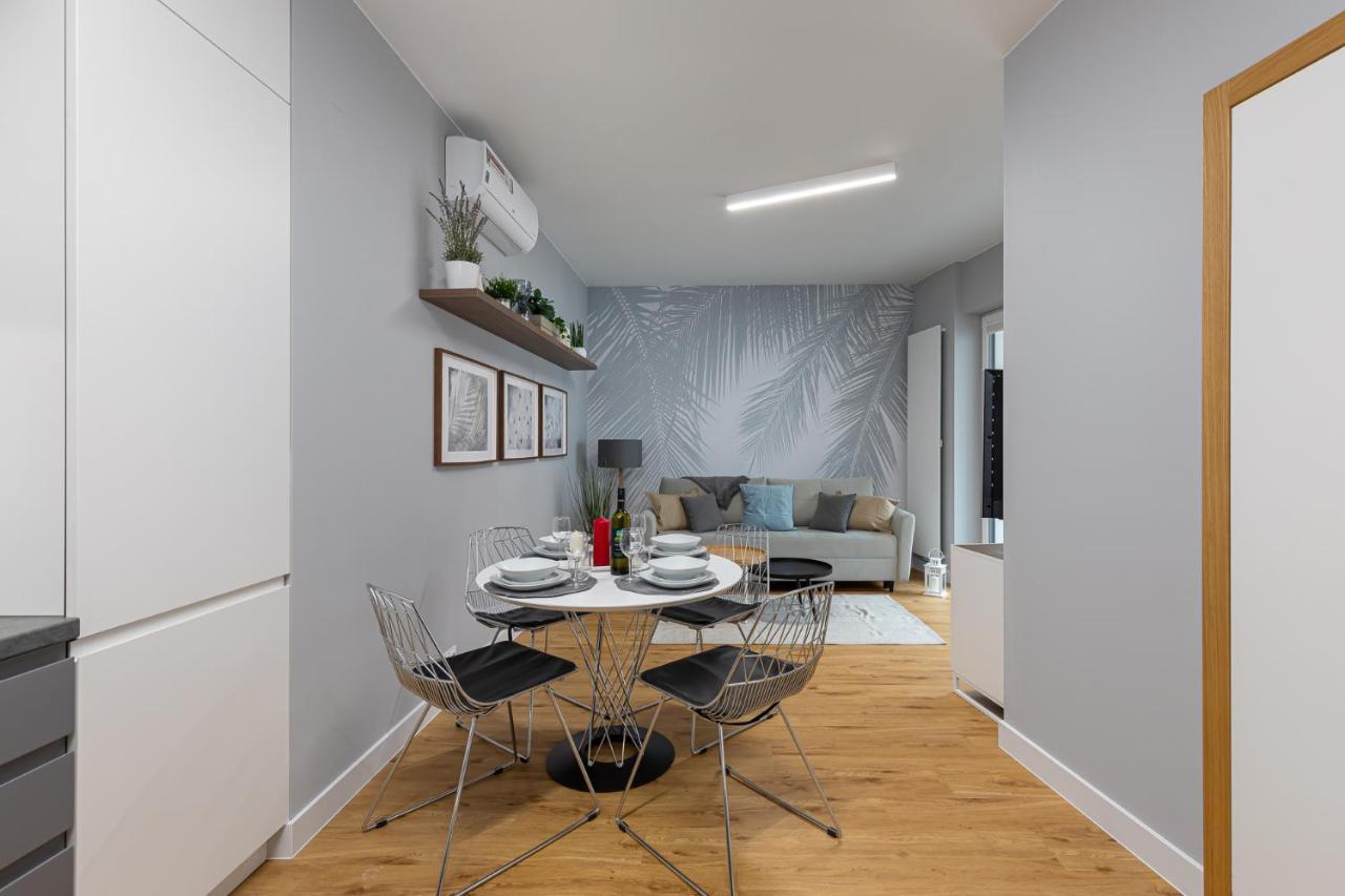 Ecru Luxurious Apartment In Port Praski With Balcony Wwa35 Warszawa Eksteriør billede