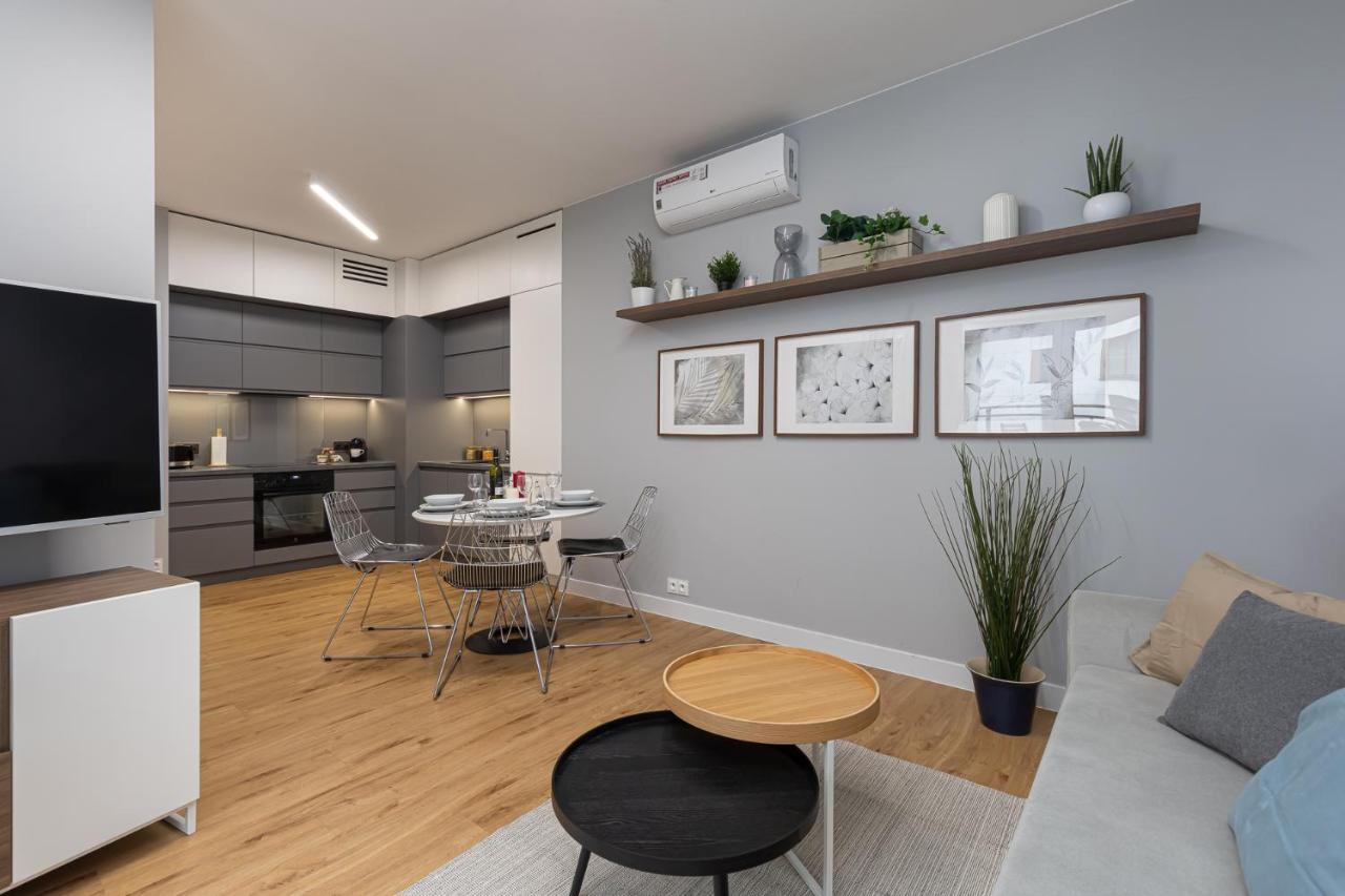 Ecru Luxurious Apartment In Port Praski With Balcony Wwa35 Warszawa Eksteriør billede